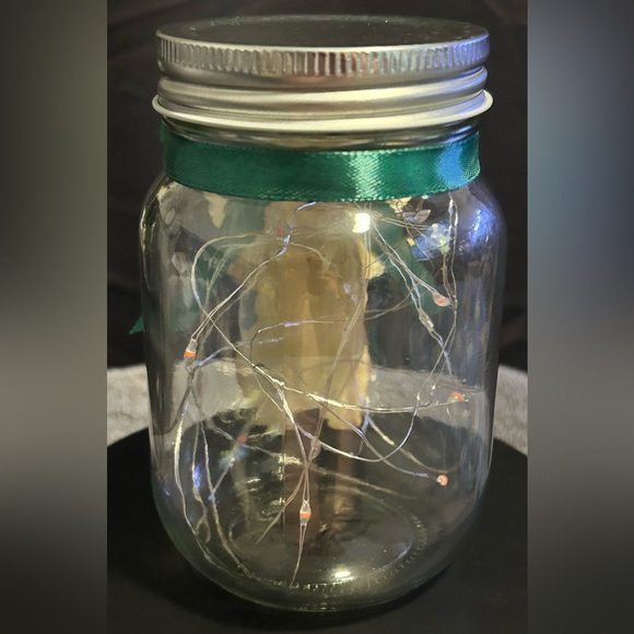 XMAS HIGHLAND COW/CALF CUT-OUT ON 16OZ JAR DECOR/GREEN BOW/RED LIGHTS/HANDMADE - Picture 5 of 7